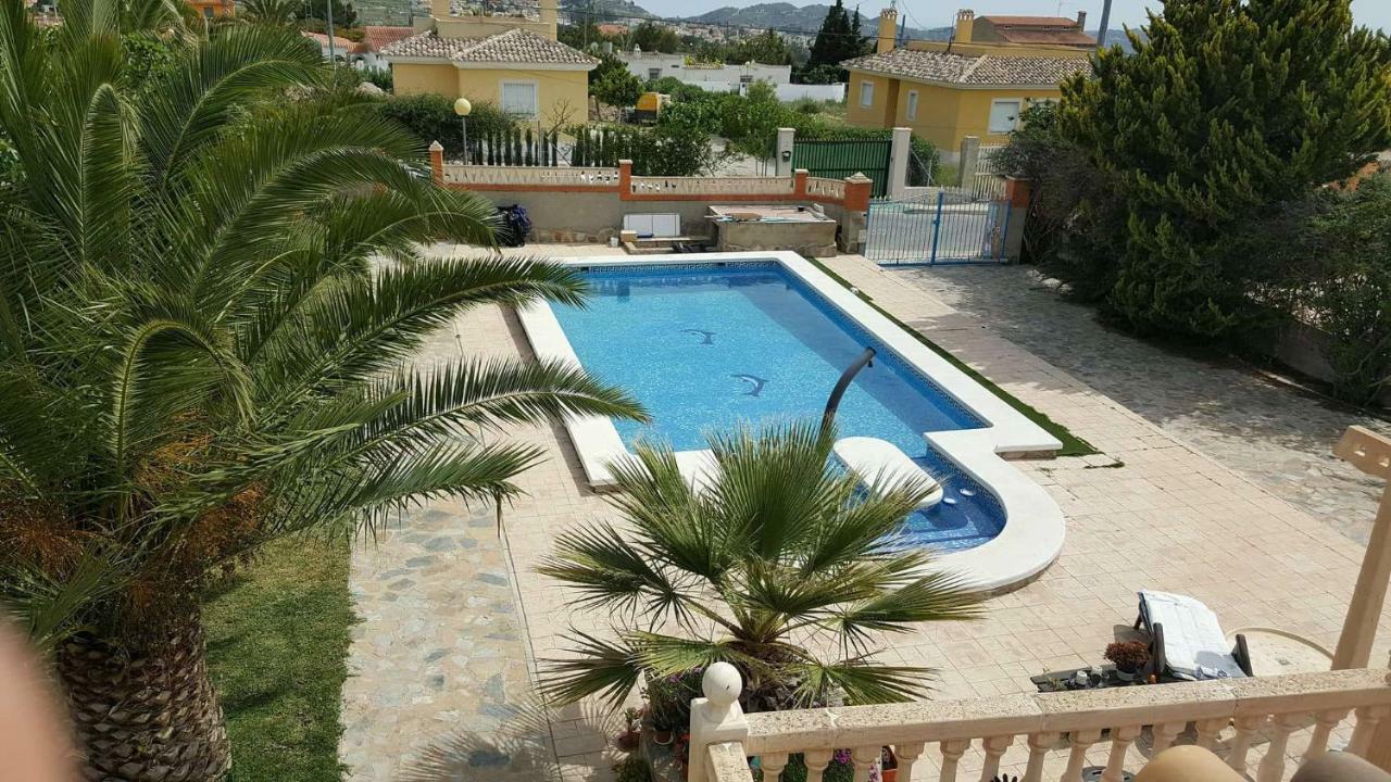 Casa De Los Amigos 부소트 외부 사진